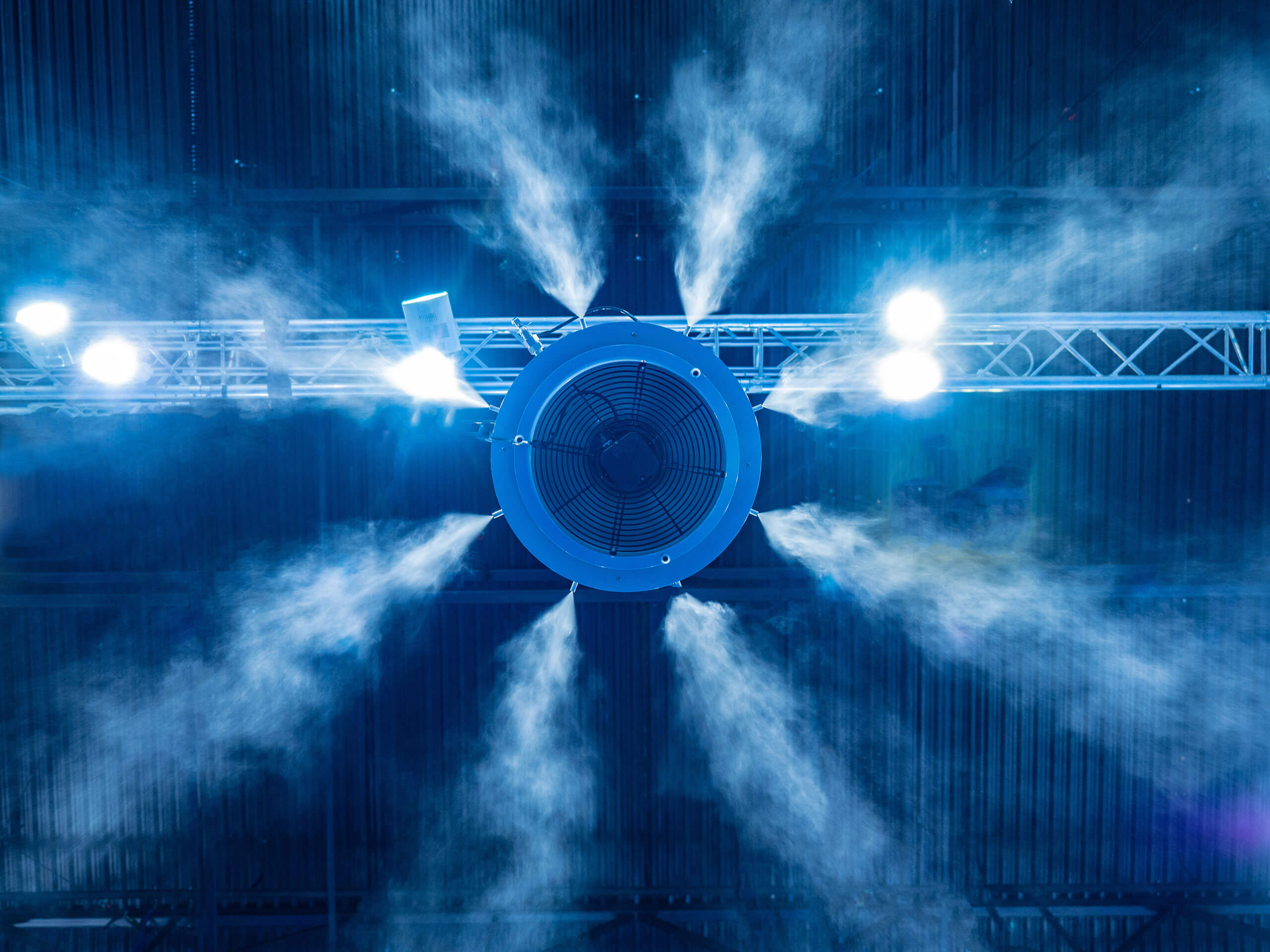 适用于喷雾设备的泵